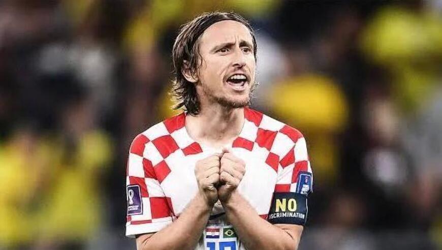 伤愈之路坎坷，武磊本赛季出场6次贡献1球1助攻