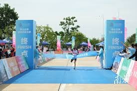 综合体育赛事回顾 专家视角复盘关键对决