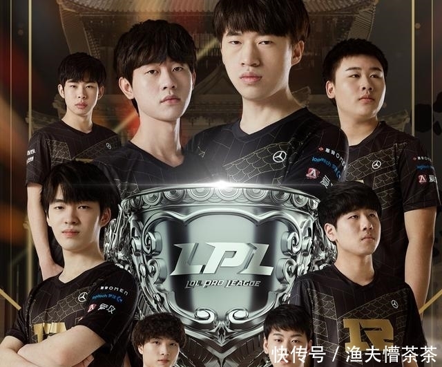 转会背后的 转会背后的