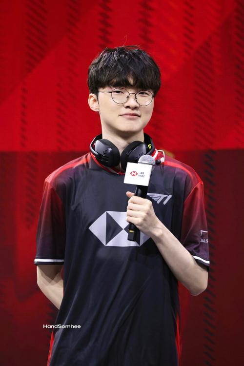 主帅赛后坦